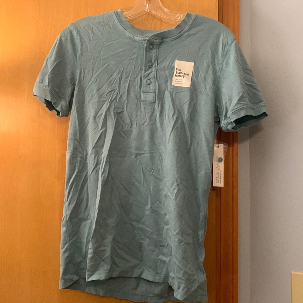 NWT Men’s Sonoma Supersoft Henley Blue Size Small